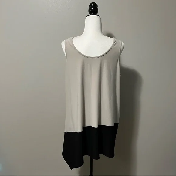 Sympli Color Block Reversible Angle Tank - Picture 10 of 12